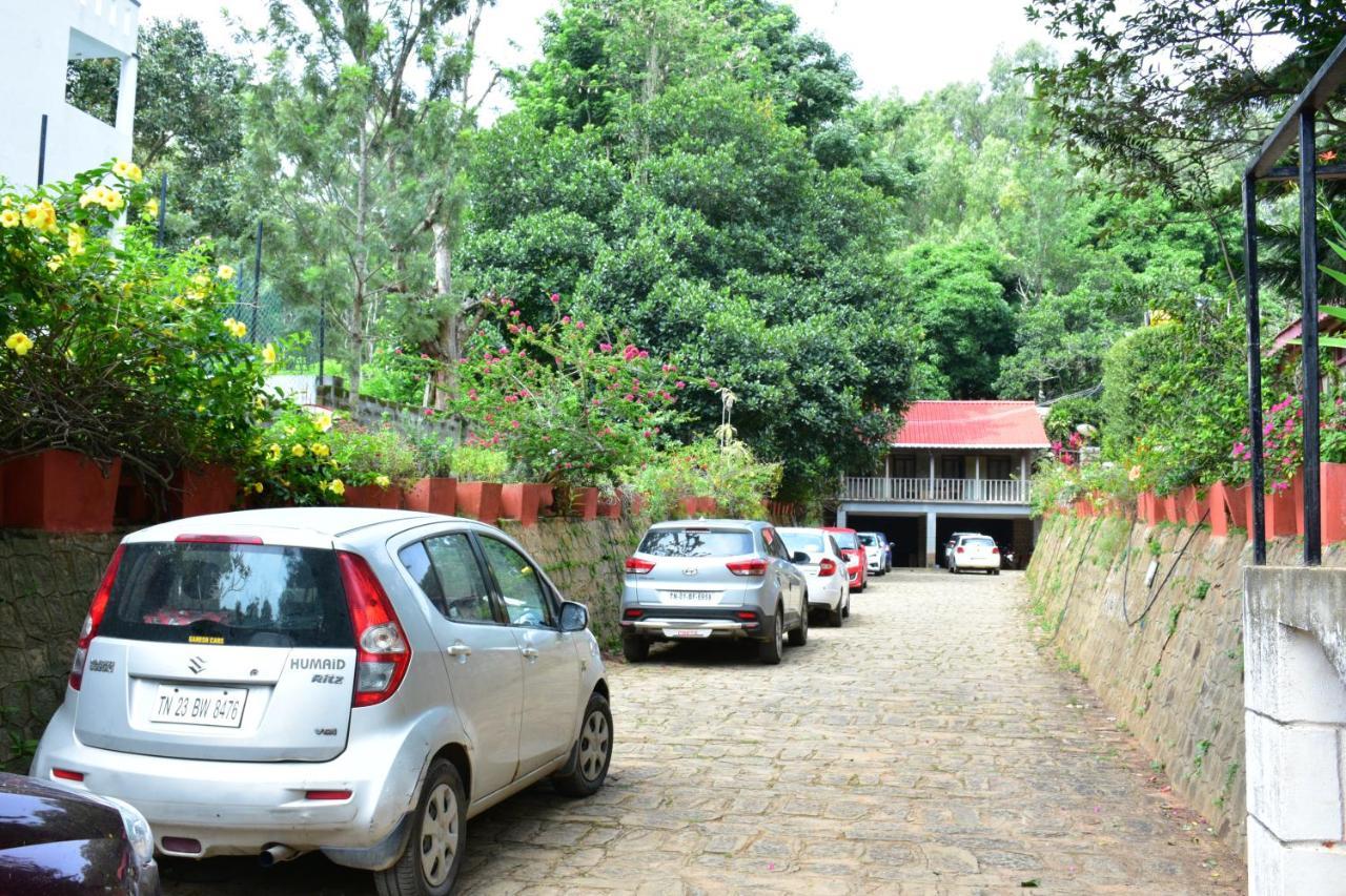 Zeenath Taj Gardens Yelagiri Exterior foto